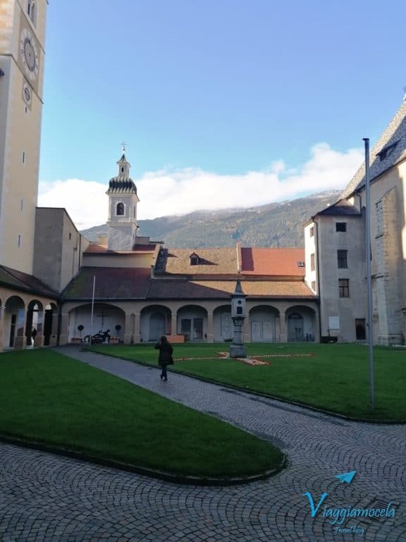 Ex cimitero