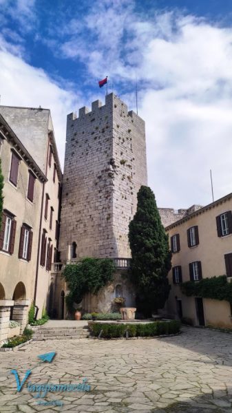 Torre